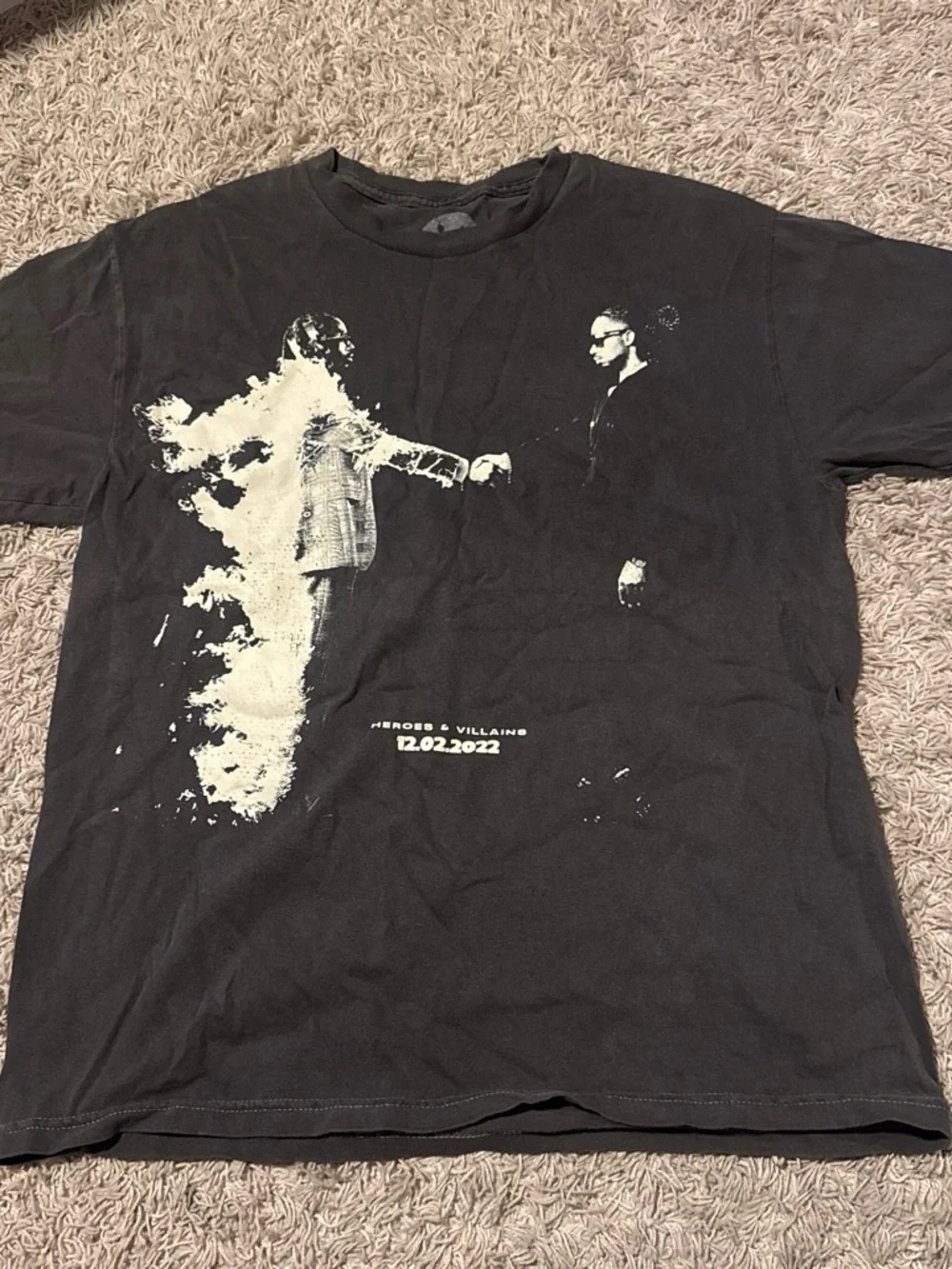 Black Graphic Crewneck T-Shirt - Unbranded
